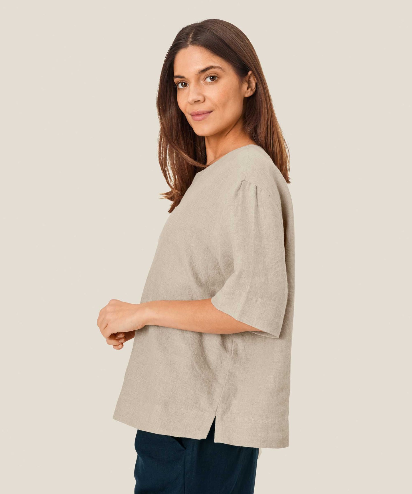 Dolorea Linen Top Natural