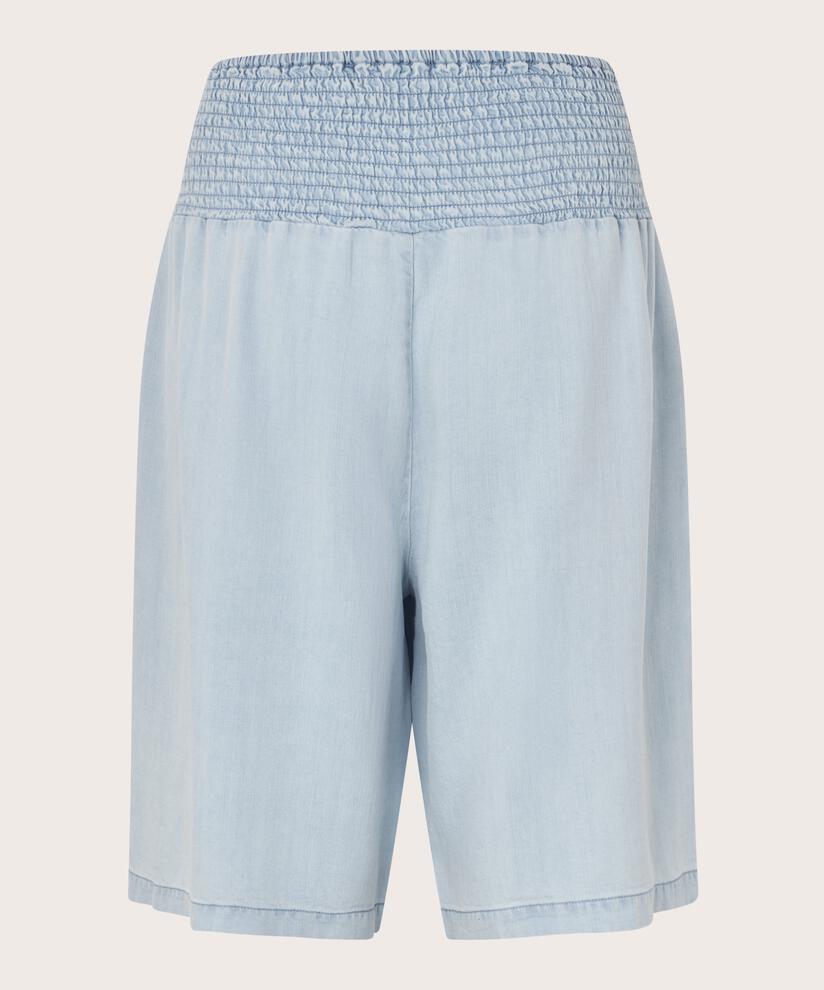 MaPinja Light Denim Shorts Light Blue