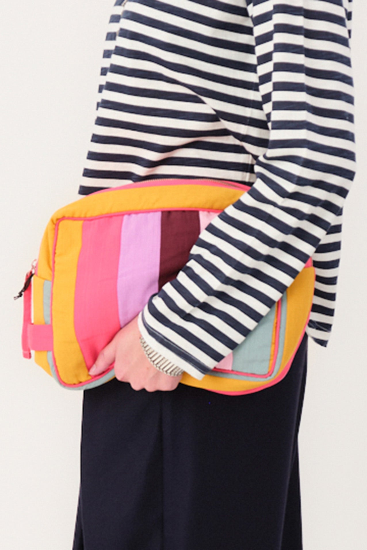 FernLL Toiletry Bag Multi