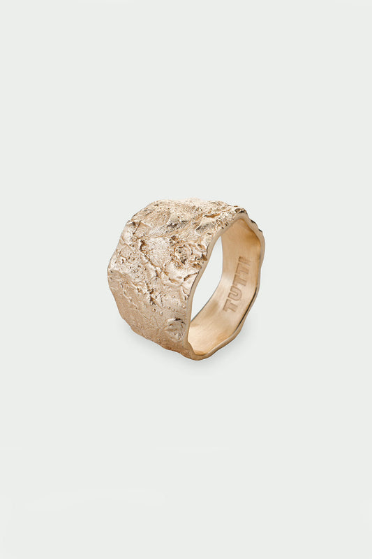 Revere Ring - Textured Ring, Gold