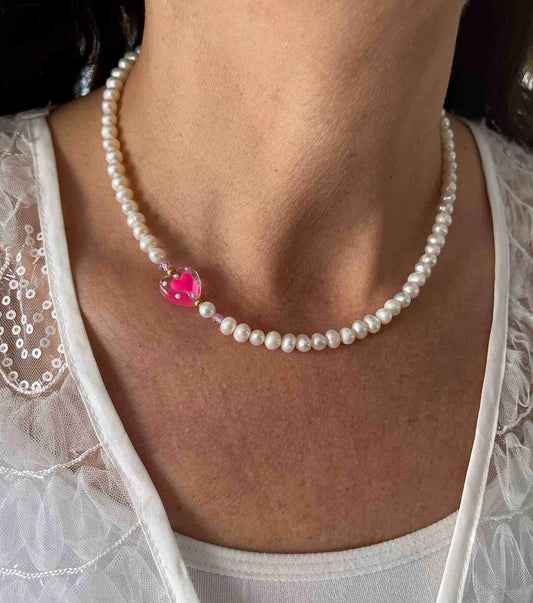 ROSALIA NECKLACE - Pink Love Heart