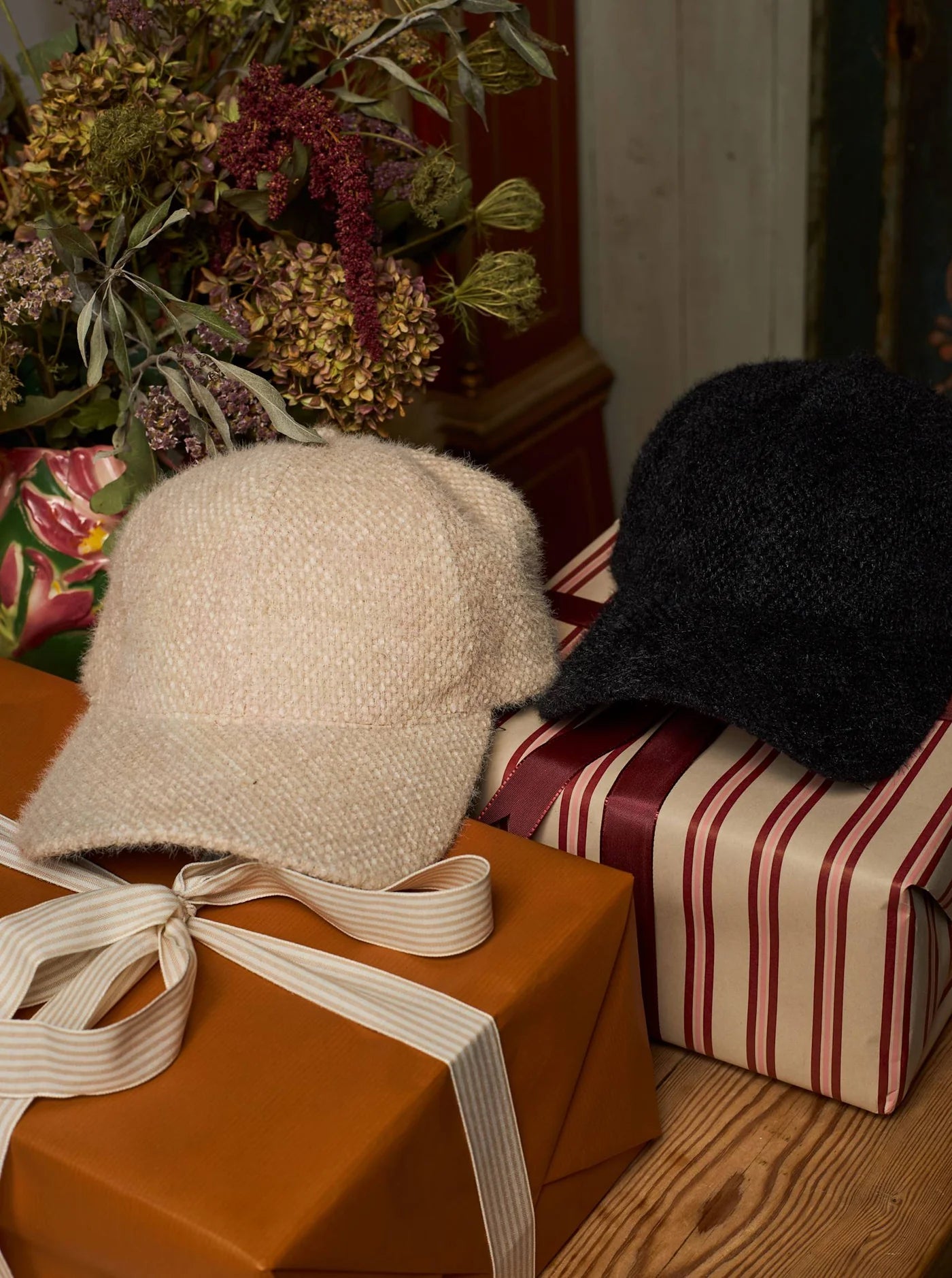 BCKeeley Cap - Black/Sand