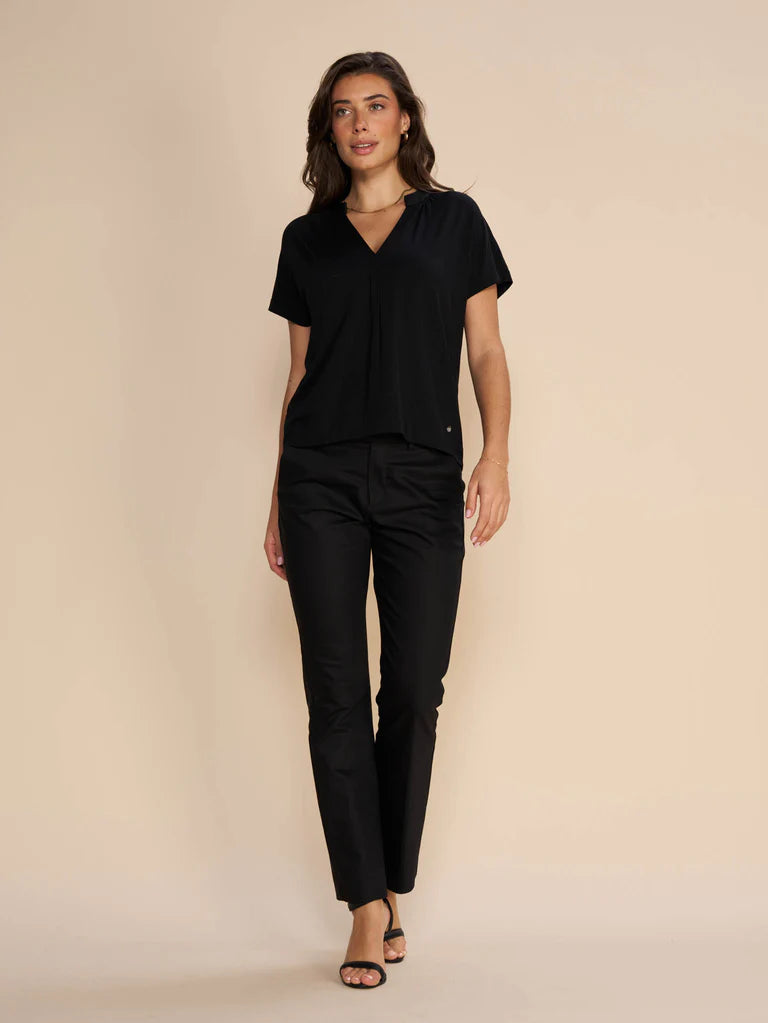 MMShira Tee Black