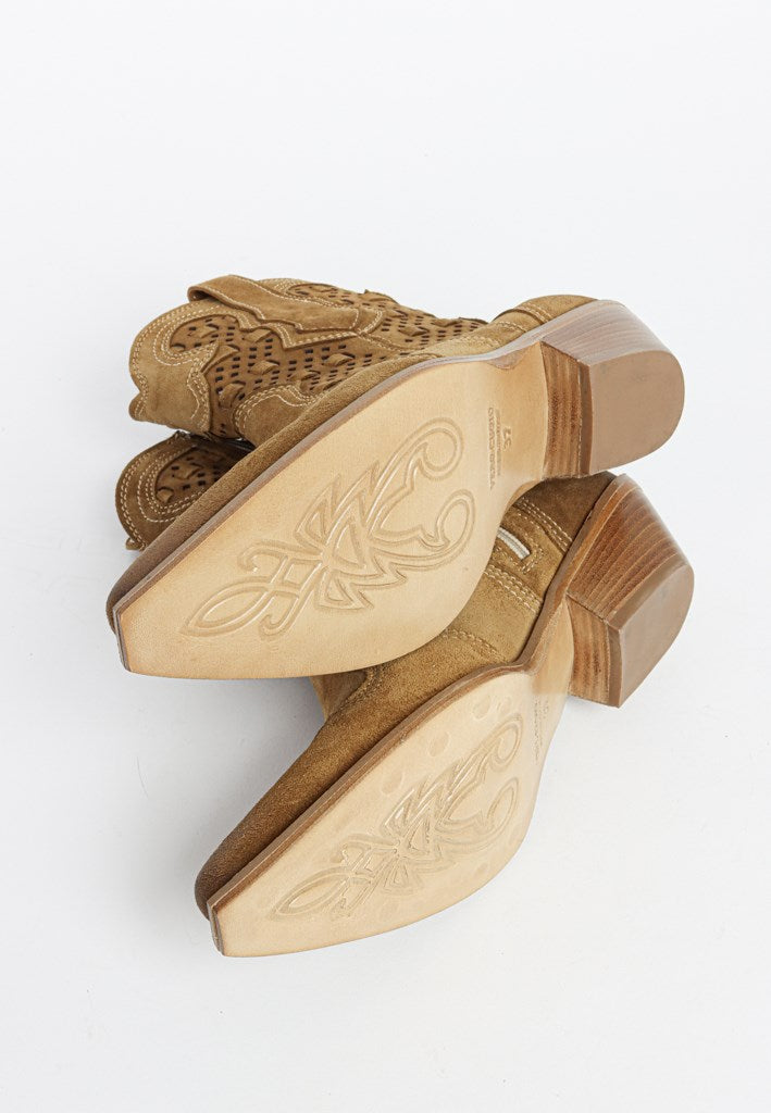 Filuca Suede Western Ankle Boot Cognac