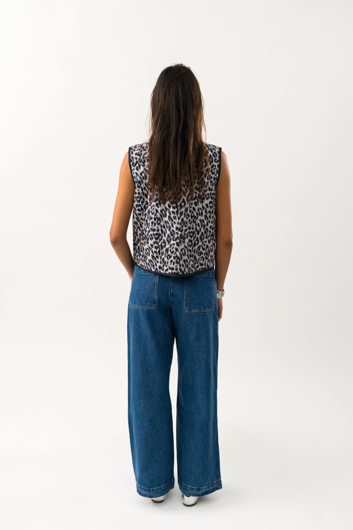 CairoLL Quilted Leopard Print Vest Black