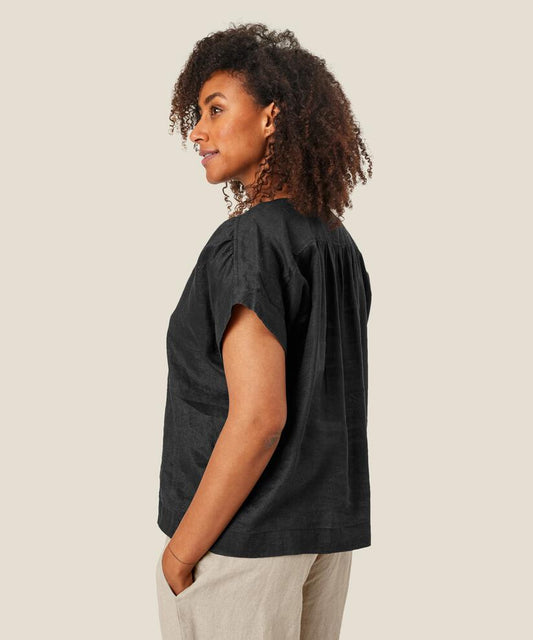 MaBraidy Linen Blouse Black