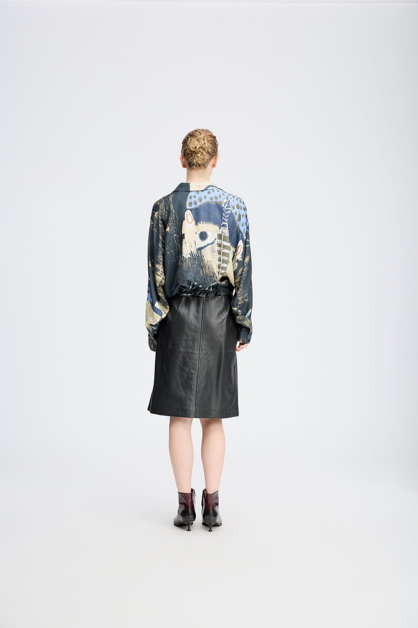 Loasta Printed Blouse Black
