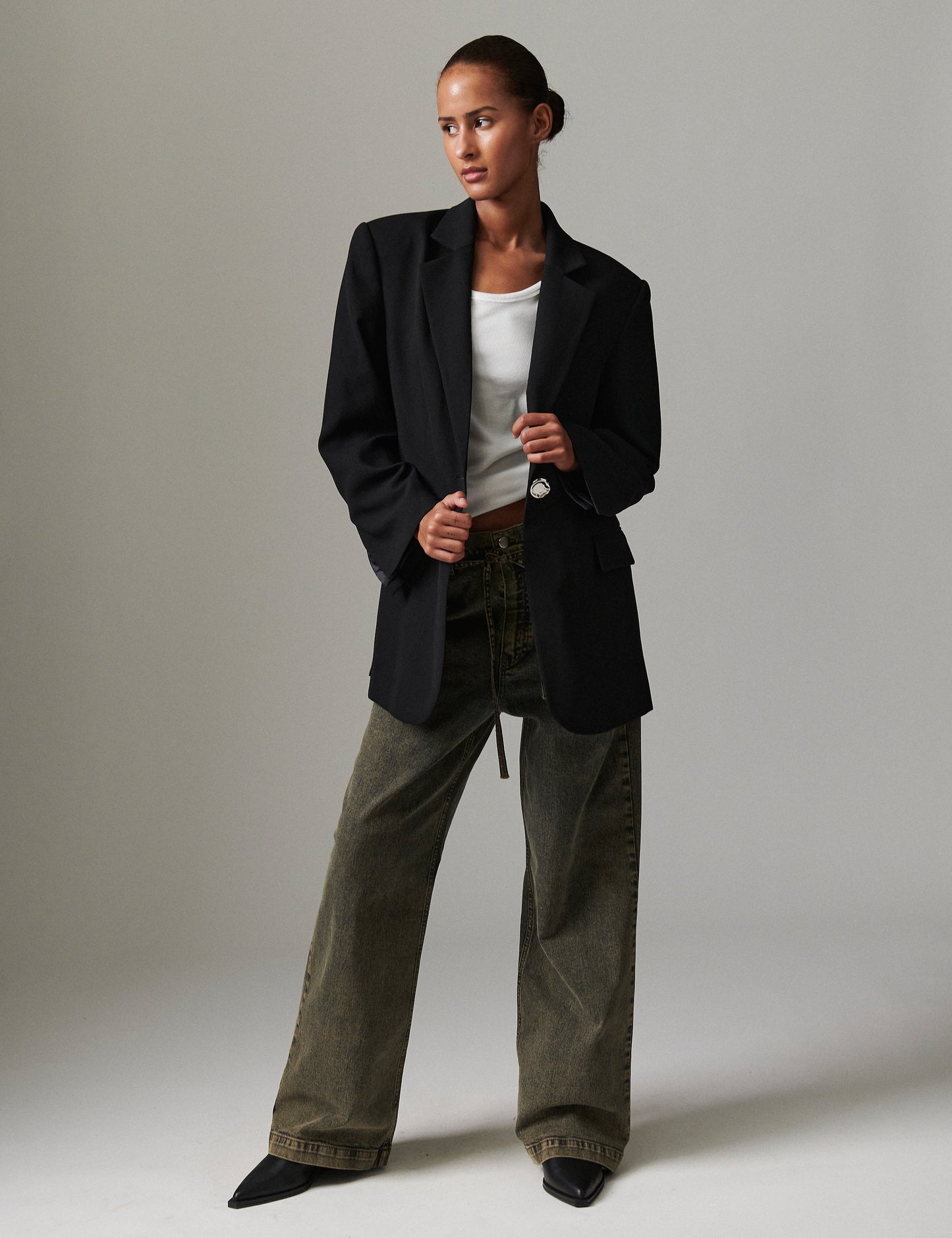 Elija Straight Leg Jeans Elmwood