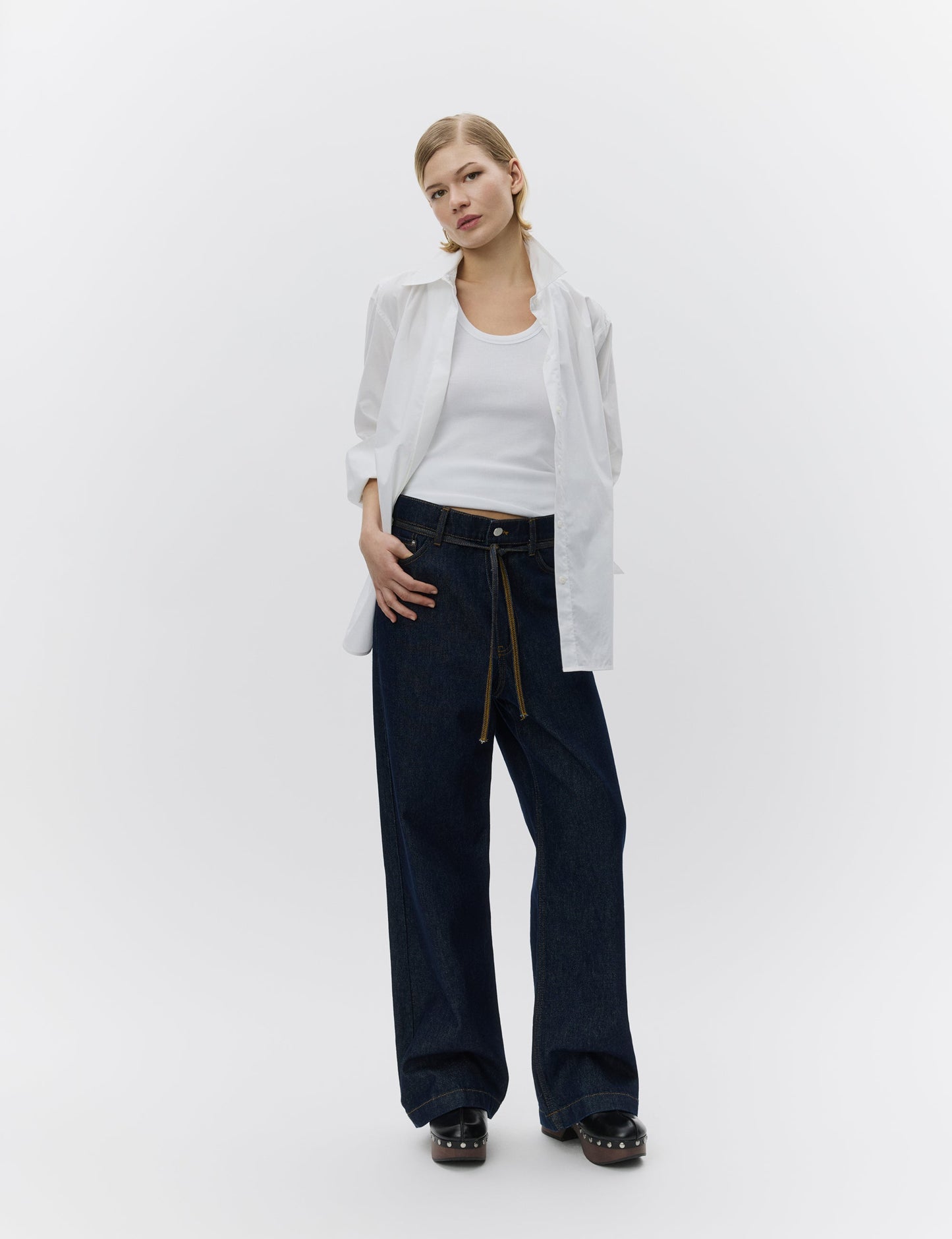Elija Straight Leg Jeans Unwashed Blue