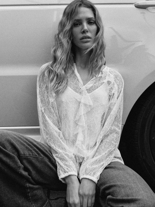 MMEika Lace Blouse Ecru