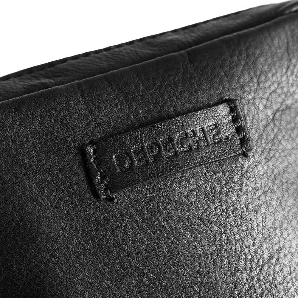 15700 - Classic Soft Leather Mobile Bag