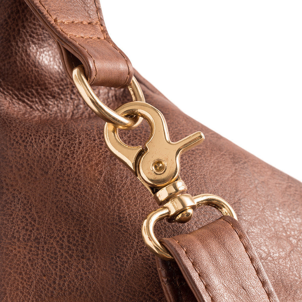 15822 - Classic Soft Leather Bum Bag