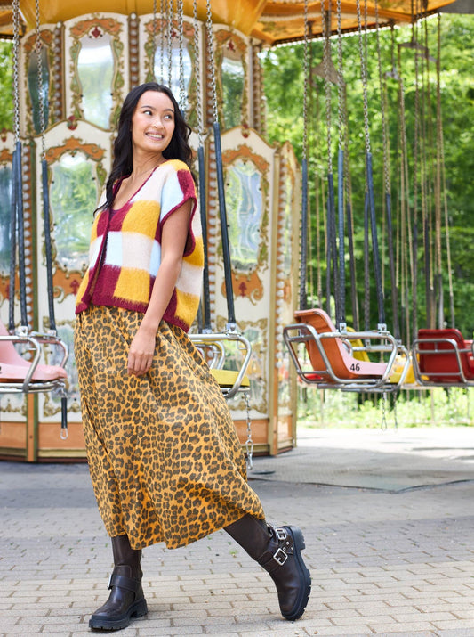 BCAbbie Leopard Print Skirt Mustard