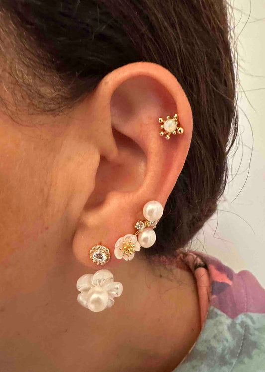 Amina Flower Cluster Earring Pearl