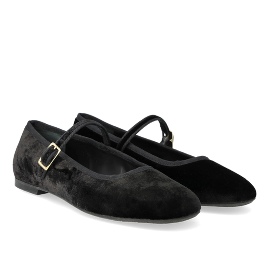 1725-101 Ballerina With a Moderate Square Toe Black