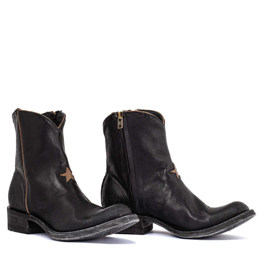 BL2372 Rancheiro with Star Detail Cowboy Boot Black/Bone