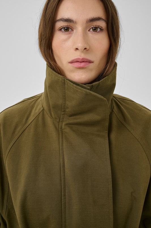 MWLyon Long Trenchcoat Capers