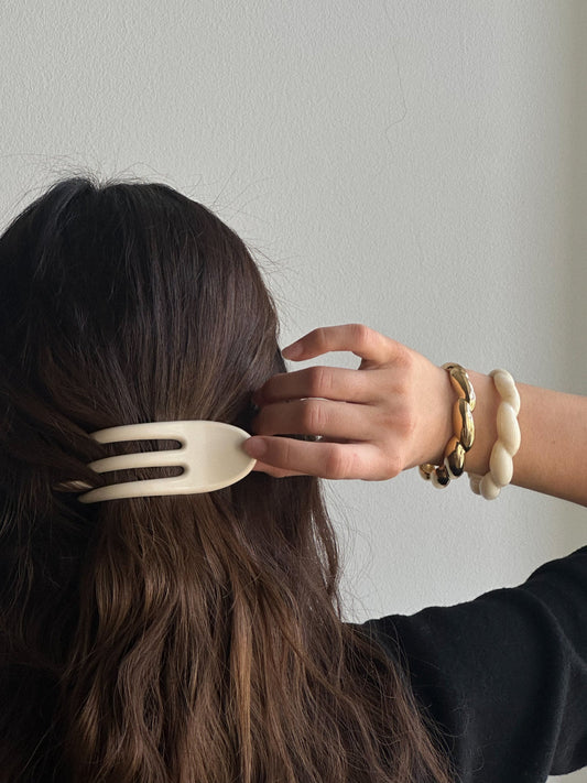 Vanessa Resin Bracelet Ivory