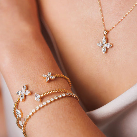 Caroline Svedbom Crystal Star Necklace Gold