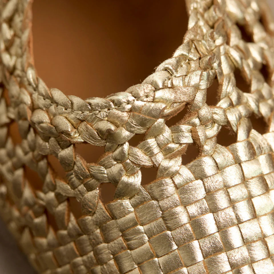 1698-101 Soft Hand-braided Ballerina with Tie Detail Gold