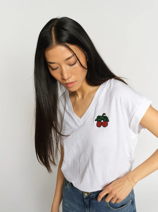 MMSilao V-Neck Short Sleeved T-shirt with Cherry White