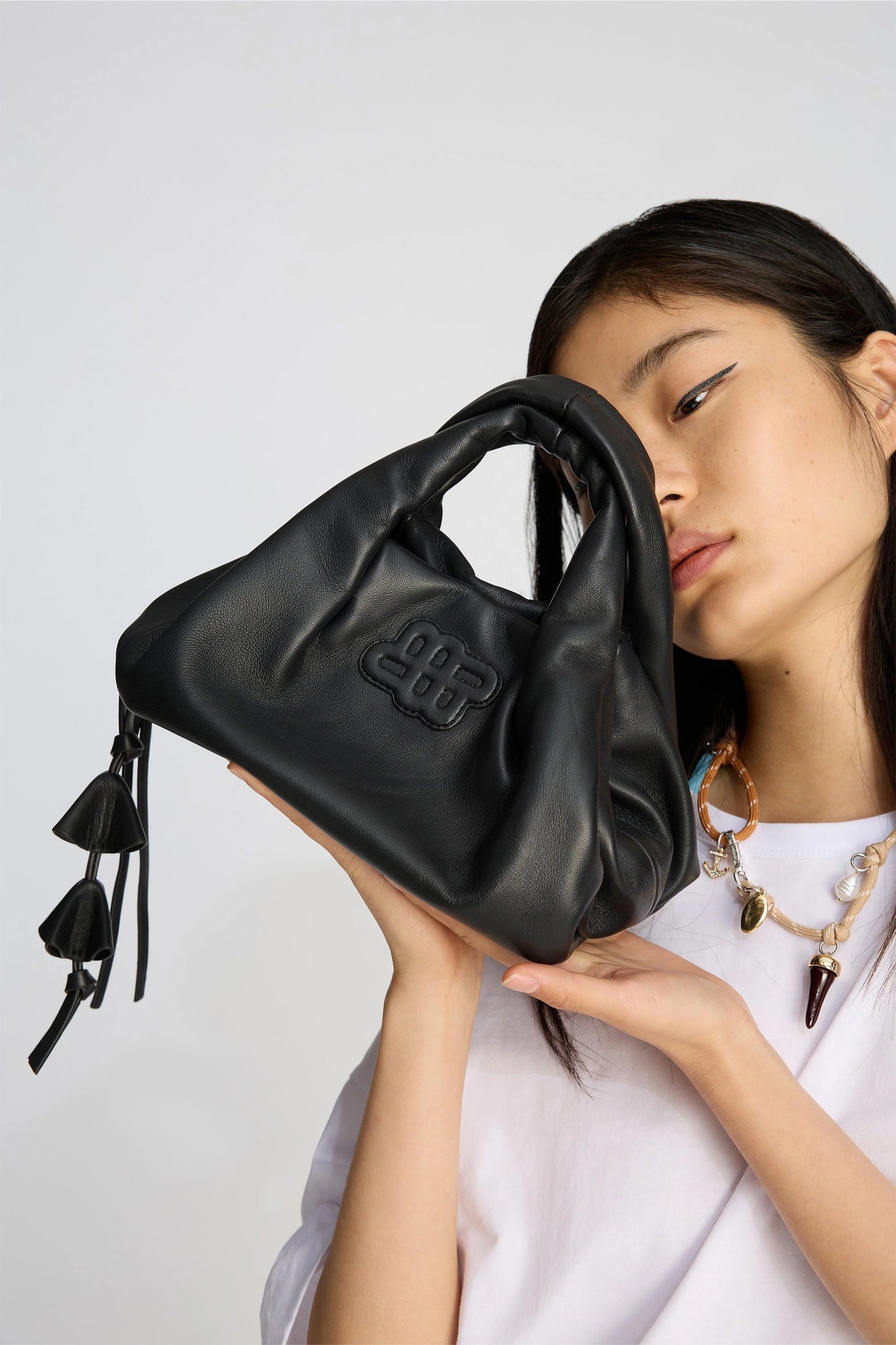 Lixia Leather Handbag
