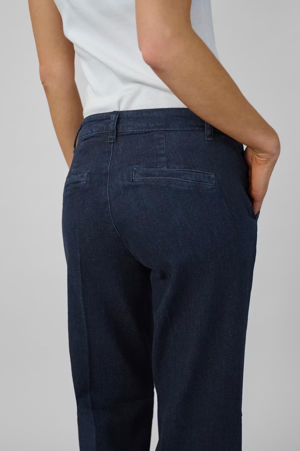The Lara 115 Denim Trouser Dark Blue