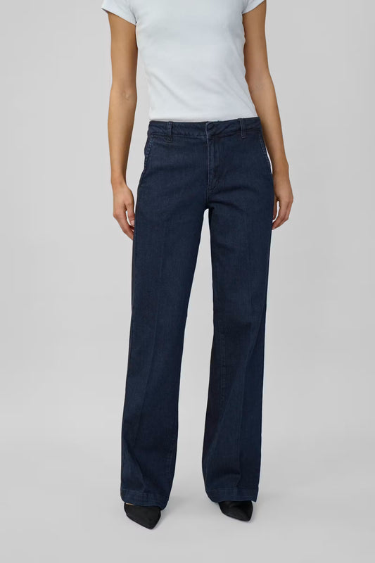 The Lara 115 Denim Trouser Dark Blue