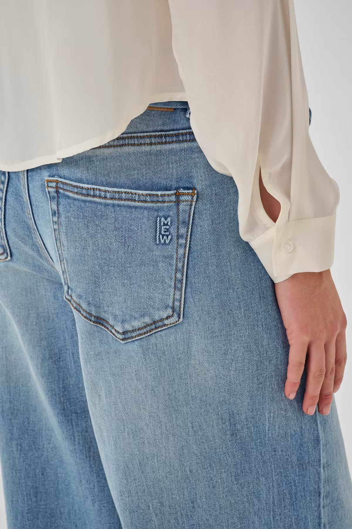 MWKaro Wide Leg Jeans 30" Light Blue