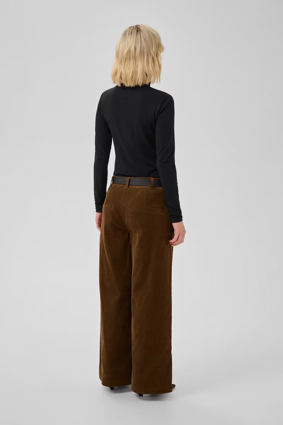 MWNora X-Wide Corduroy Trouser Bison