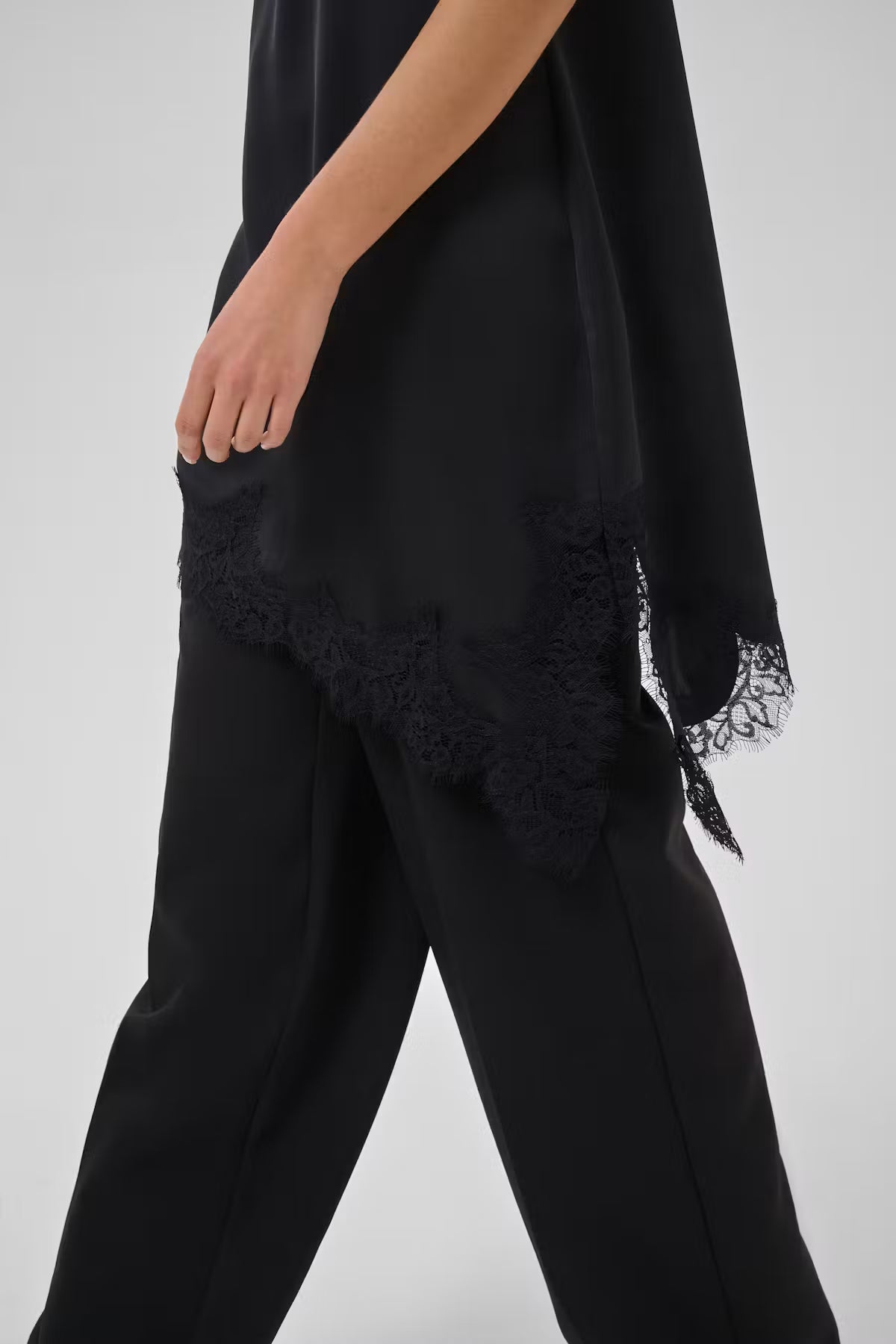 MWBrenda Lace Dress/Slip