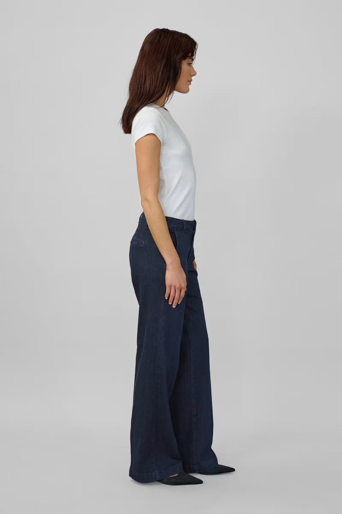 The Lara 115 Denim Trouser Dark Blue