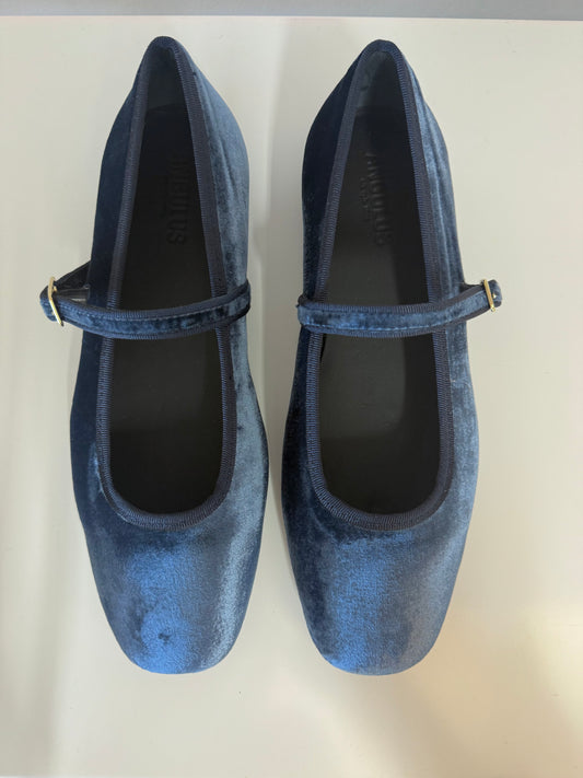 1725-101 Ballerina With a Moderate Square Toe Faded Blue
