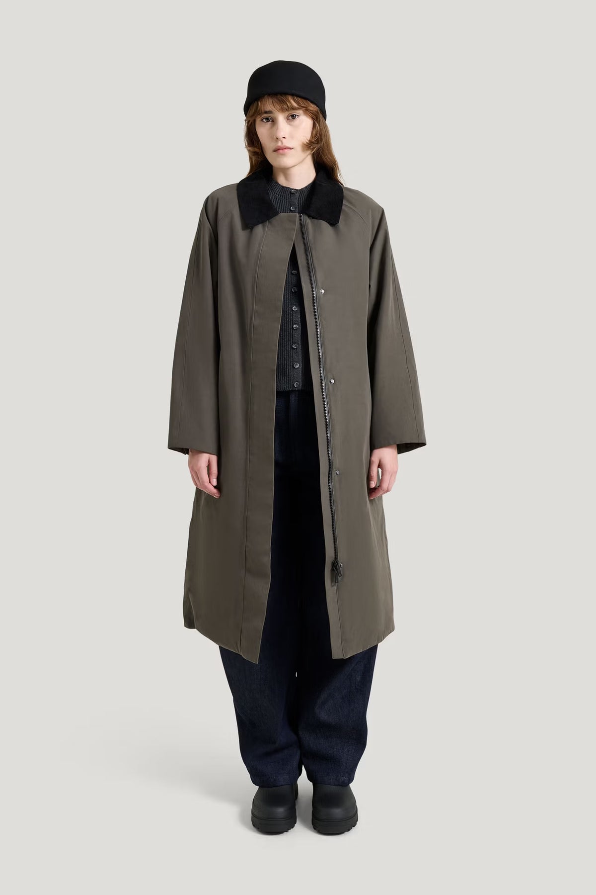 Dawn Waterproof Trench Coat Style in Beluga by Tretorn