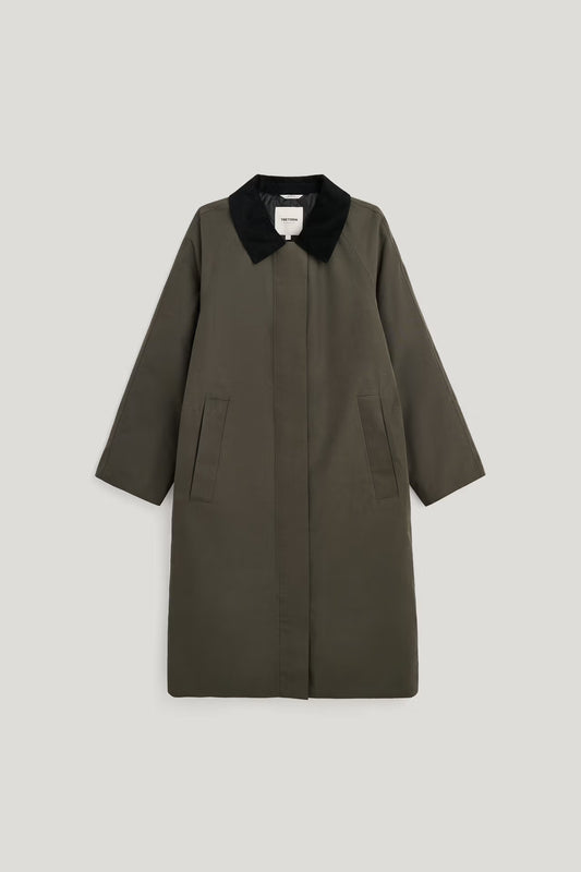 Dawn Waterproof Trench Coat Style in Beluga by Tretorn