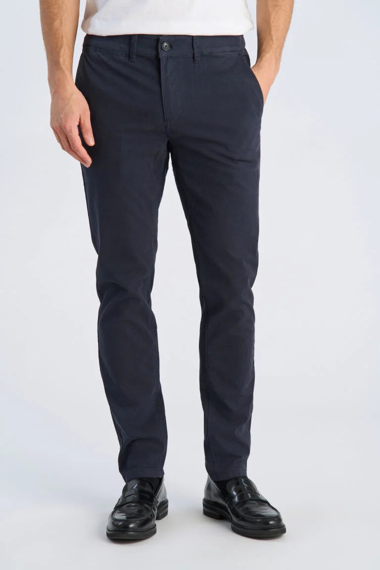 Mens - Slim Fit Chino's (024000)