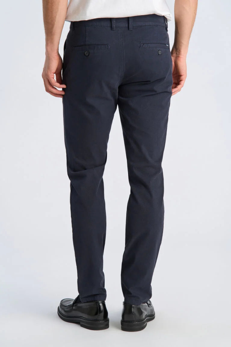 Mens - Slim Fit Chino's (024000)
