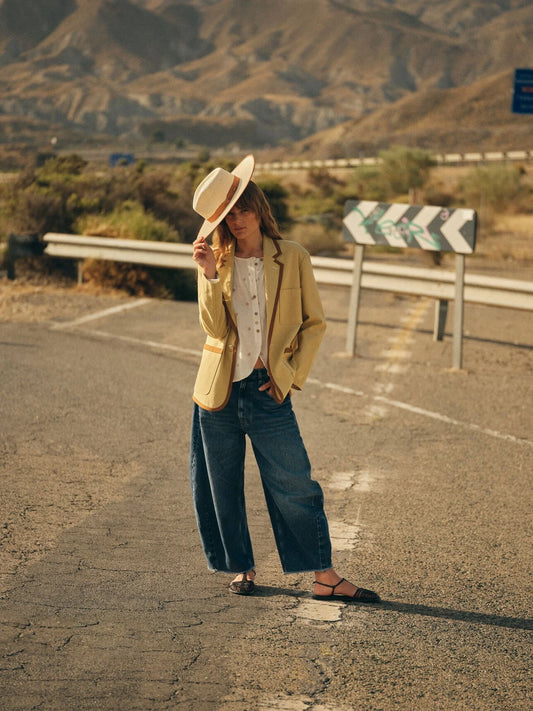 MMHTrooper Loop Barrel Leg Cropped Jeans Medium Washed