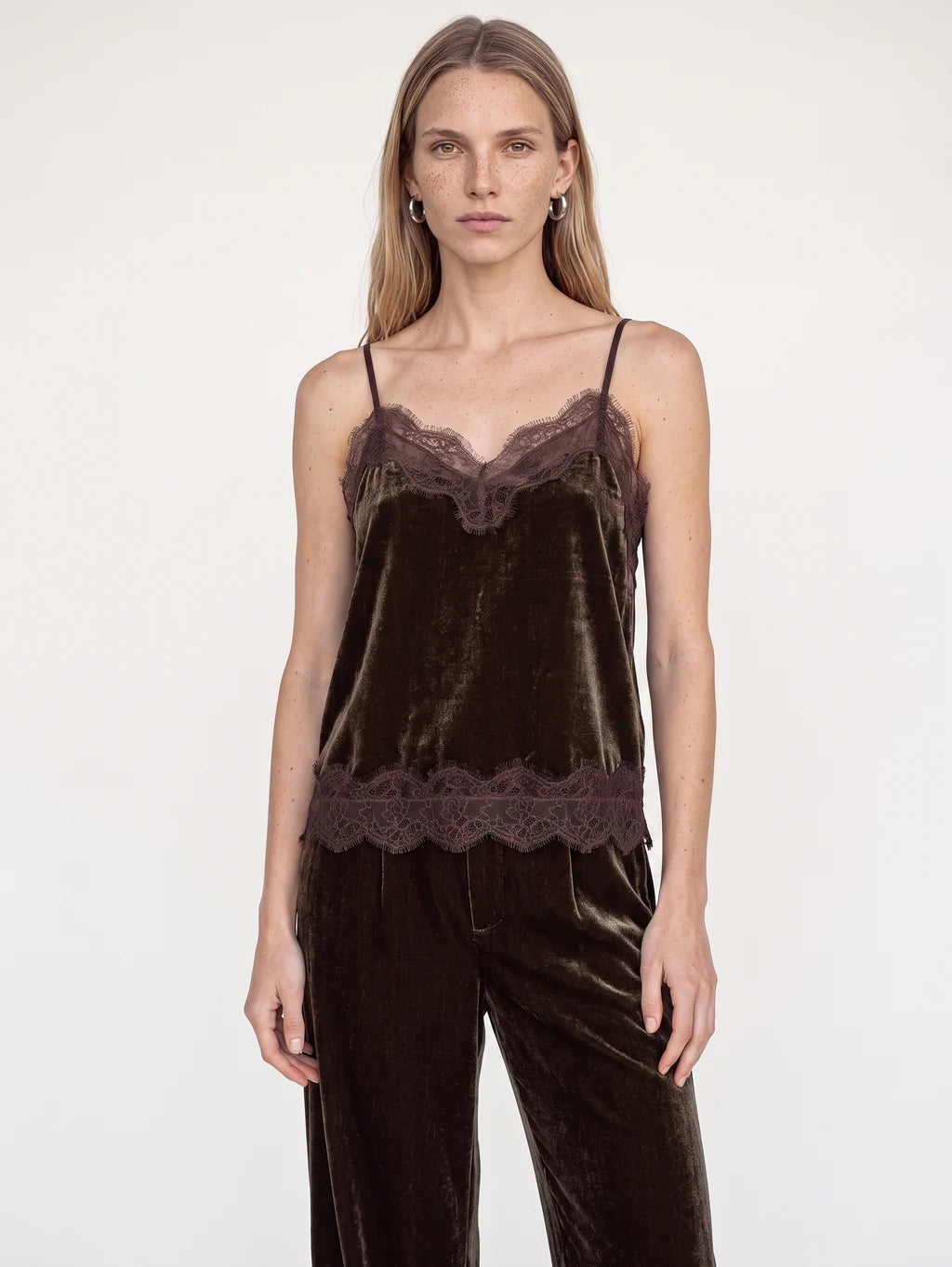 MMRihanna Vera Velvet Top Delicioso