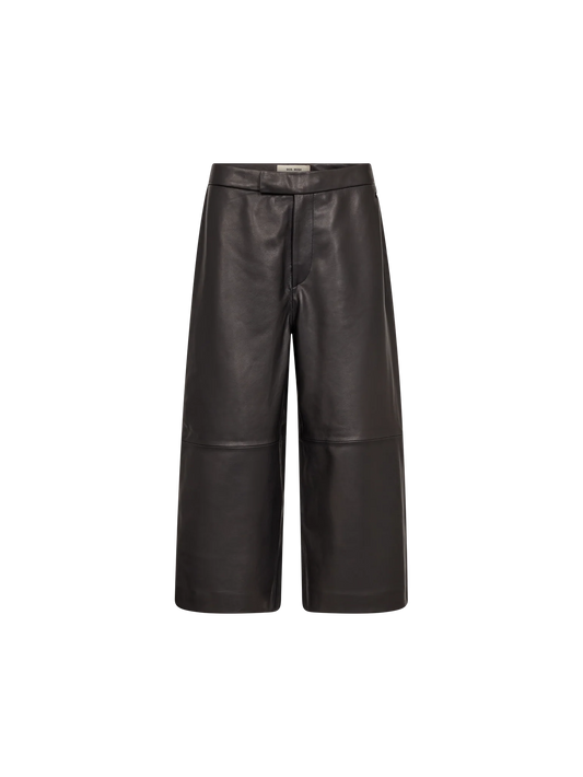 MMLeyanna Long Leather Shorts