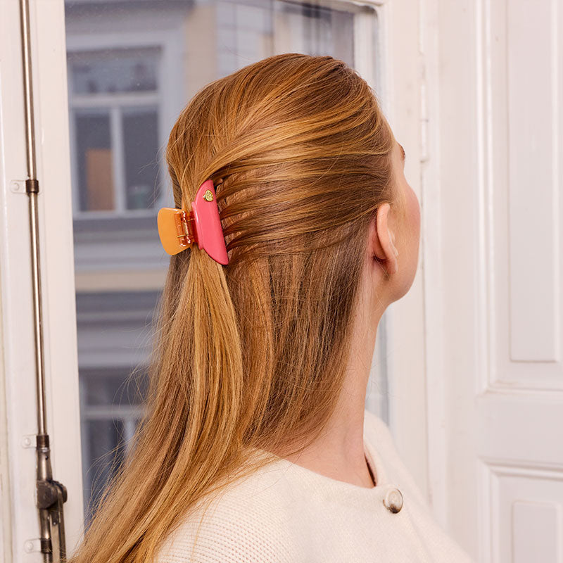 Medium Hair Claw with Charm