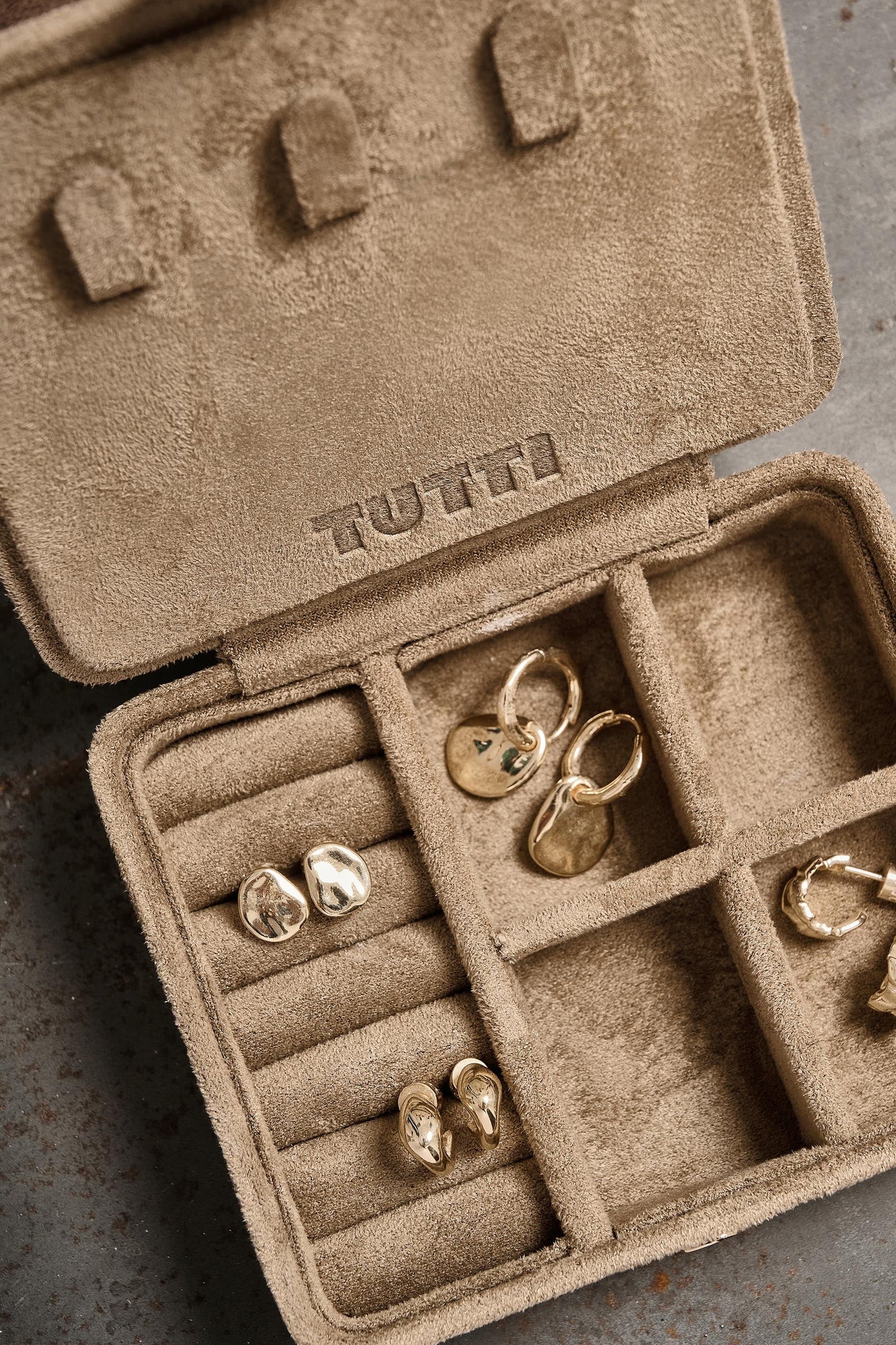 Sand Mini Suede Jewellery Box, Sand
