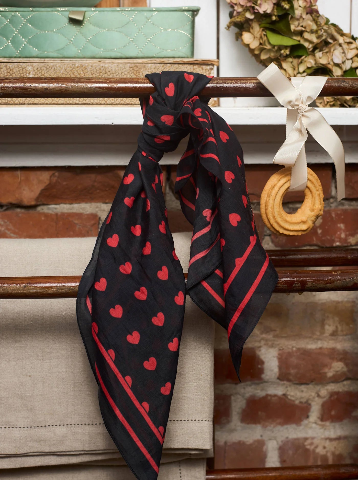 BCClaudia Love Mini Scarves