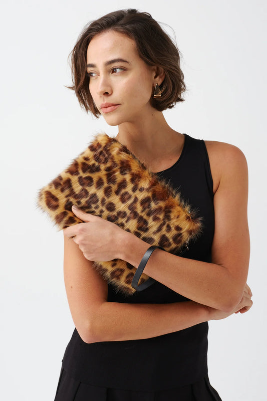 Faux Fur Clutch Bag with Wrist Strap - Leopard