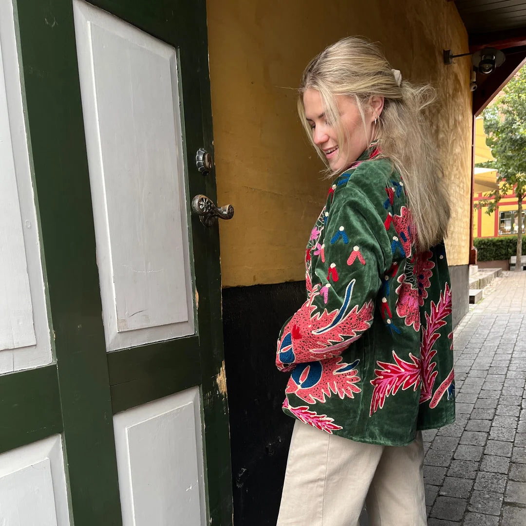 VELO Velvet Embroidered Short Jacket