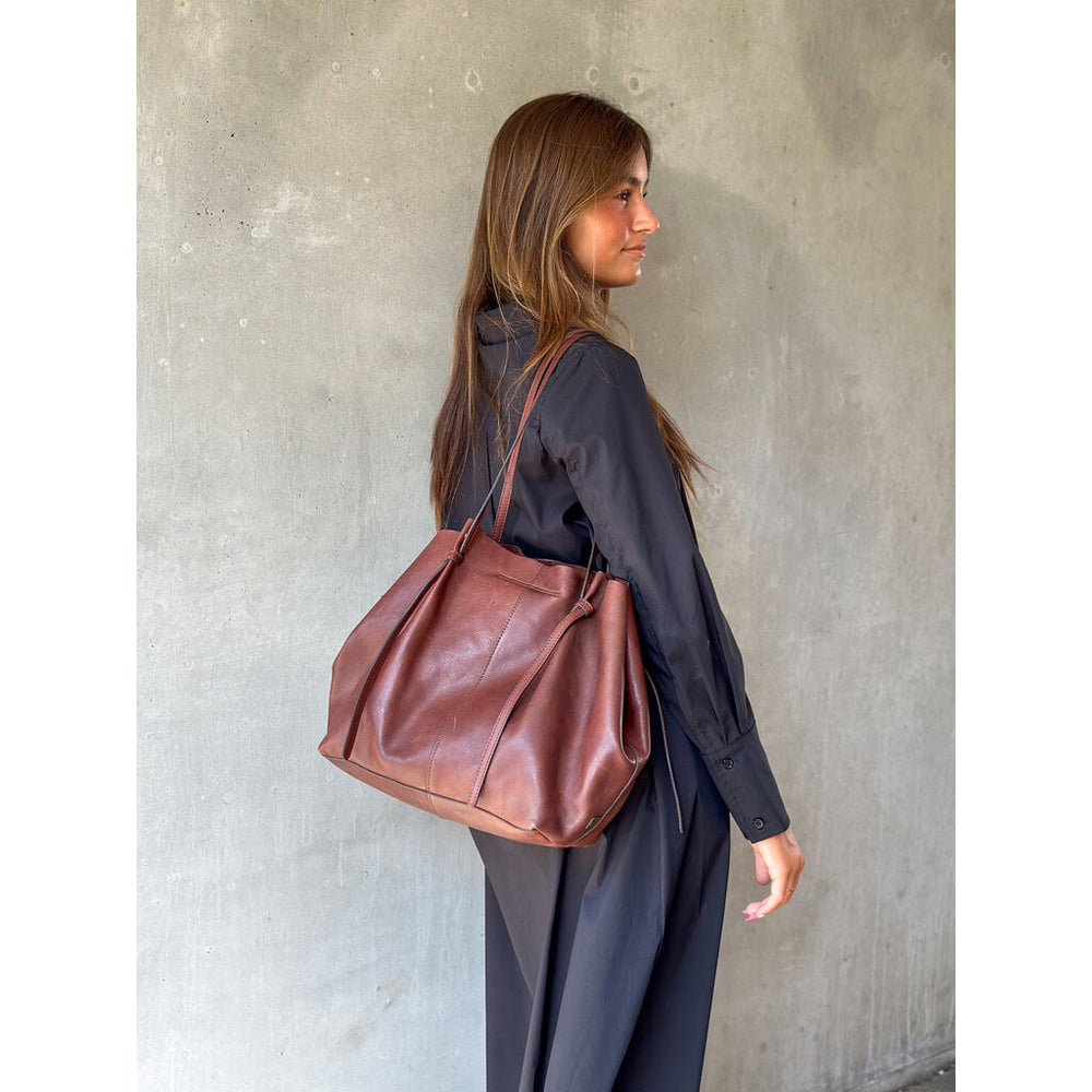16160 - Lux Leather Shopper