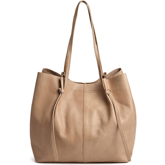 16408 - Lux Leather Shopper Dessert