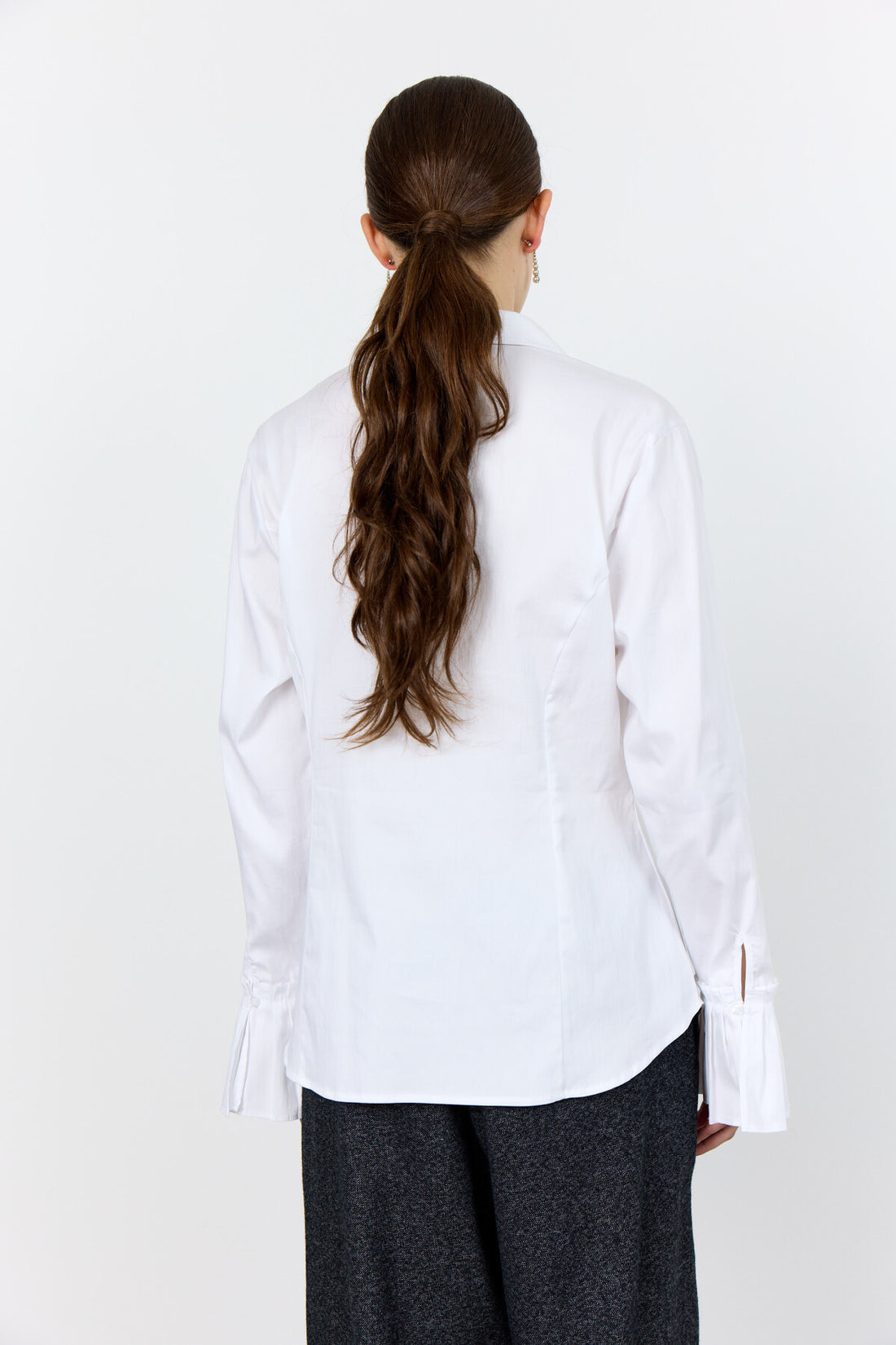 LR-Isla Solid Shirt with Pleated Cuff White