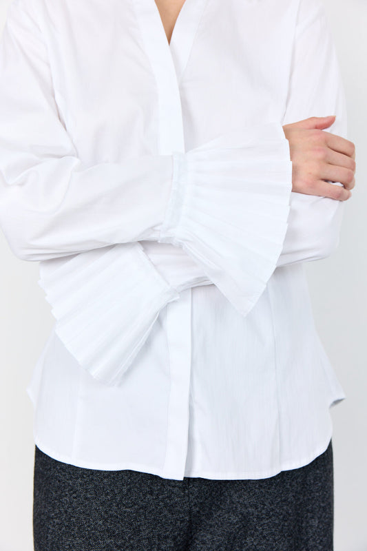 LR-Isla Solid Shirt with Pleated Cuff White