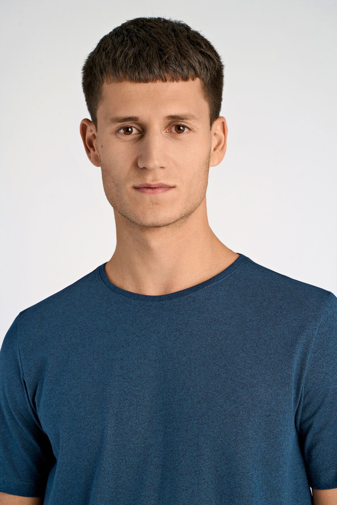 Mens - Classic Round Neck T-Shirt